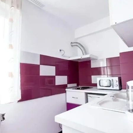 Studioapartment Luxor Szálloda