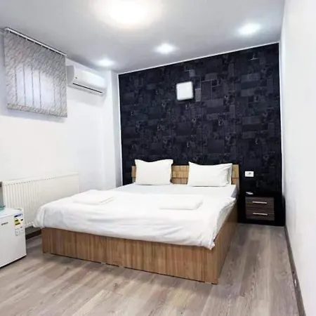 Studioapartment Luxor 3*