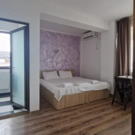 Szálloda Studioapartment Luxor 3*