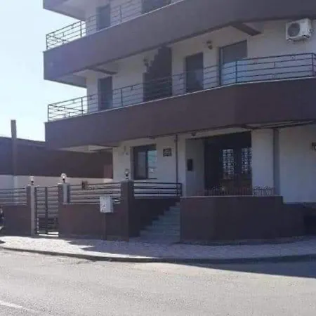 Hotel Luxorvilla 3*